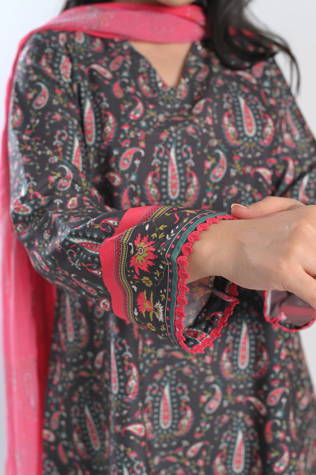 Rafey Rangrez Rangrez – Saaj For Her