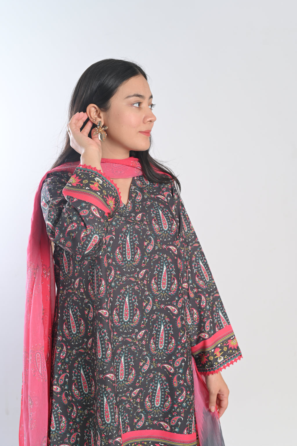 Rafey Rangrez Rangrez – Saaj For Her