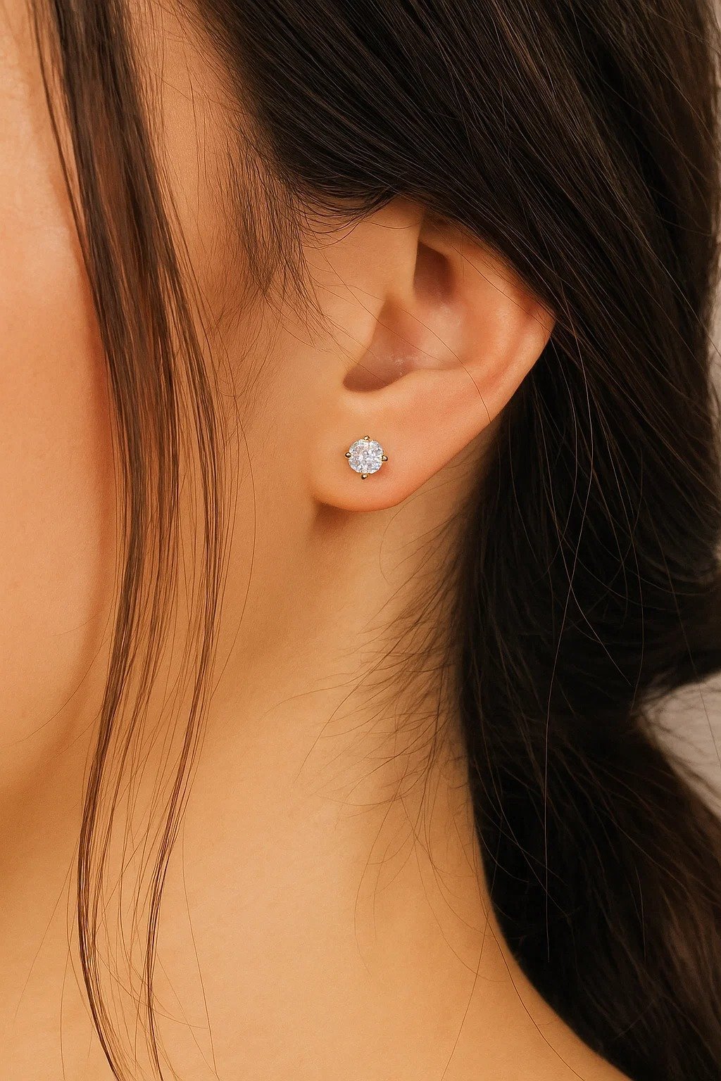 Classic Round Solitaire Studs