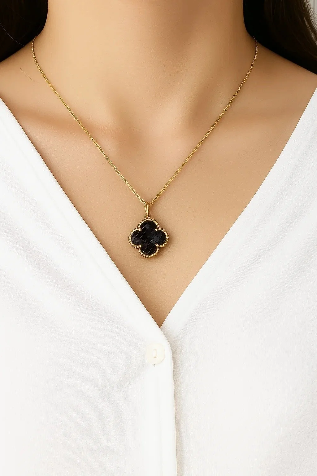 Rouge Clover Pendant